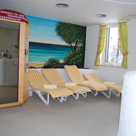 Aktiv Hotel Karla Маутерндорф Екстериор снимка