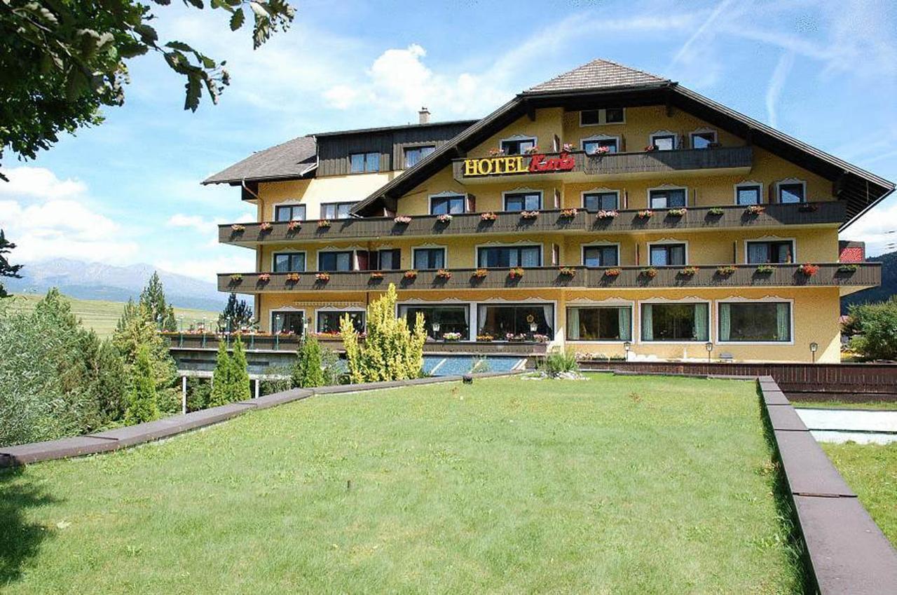 Aktiv Hotel Karla Маутерндорф Екстериор снимка