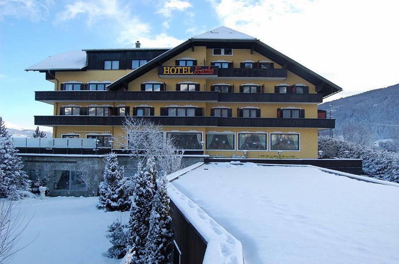 Aktiv Hotel Karla Маутерндорф Екстериор снимка